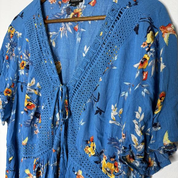 Torrid Tunic Top Womens 2X Blue Floral Short Sleeve Crochet Boho Peasant Blouse - Picture 2 of 7